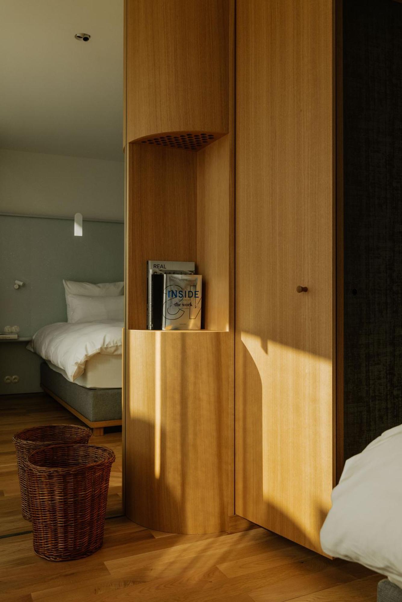 Kleiner Loewe - Stadthotel Bregenz Bagian luar foto