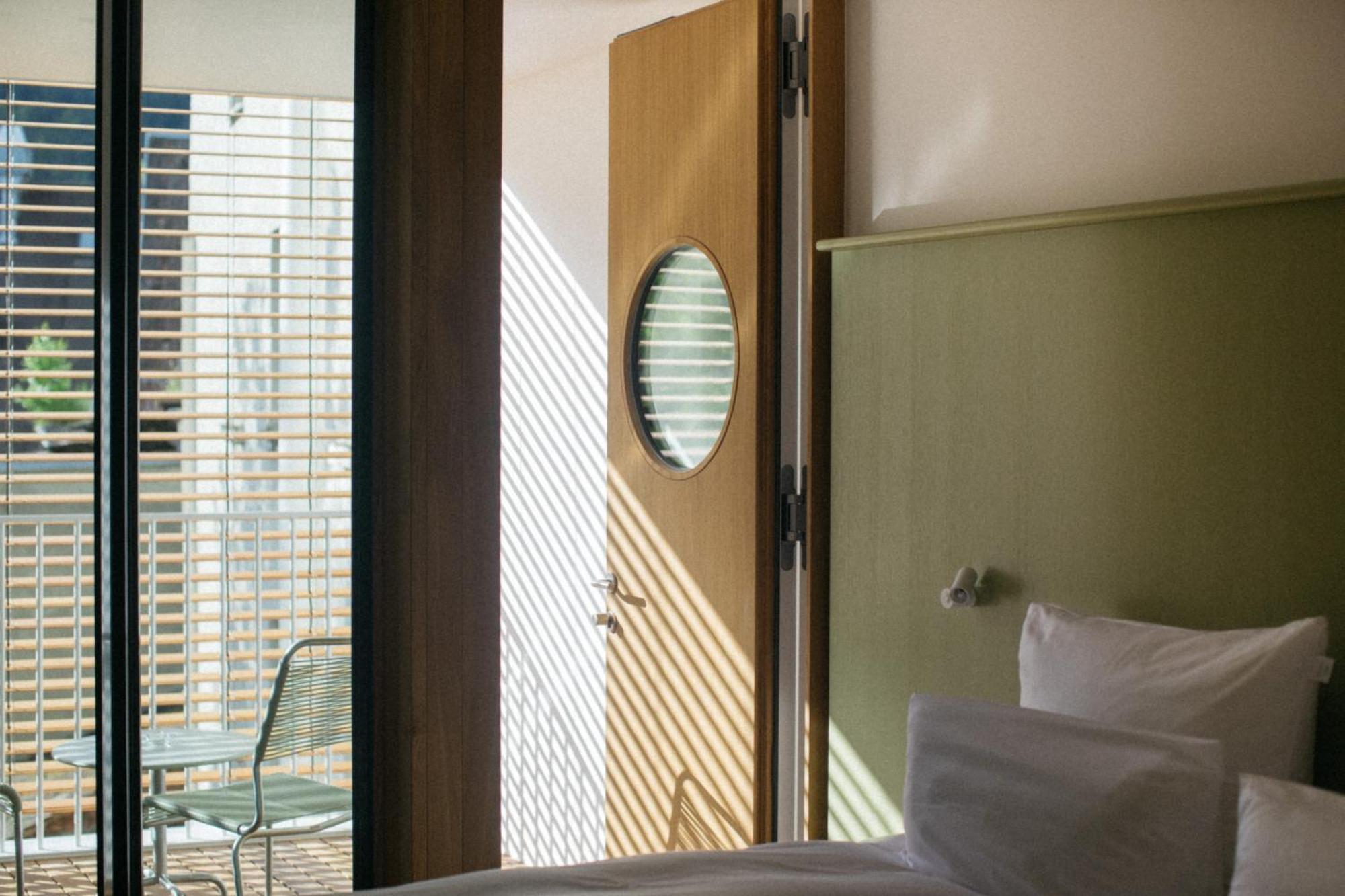 Kleiner Loewe - Stadthotel Bregenz Bagian luar foto